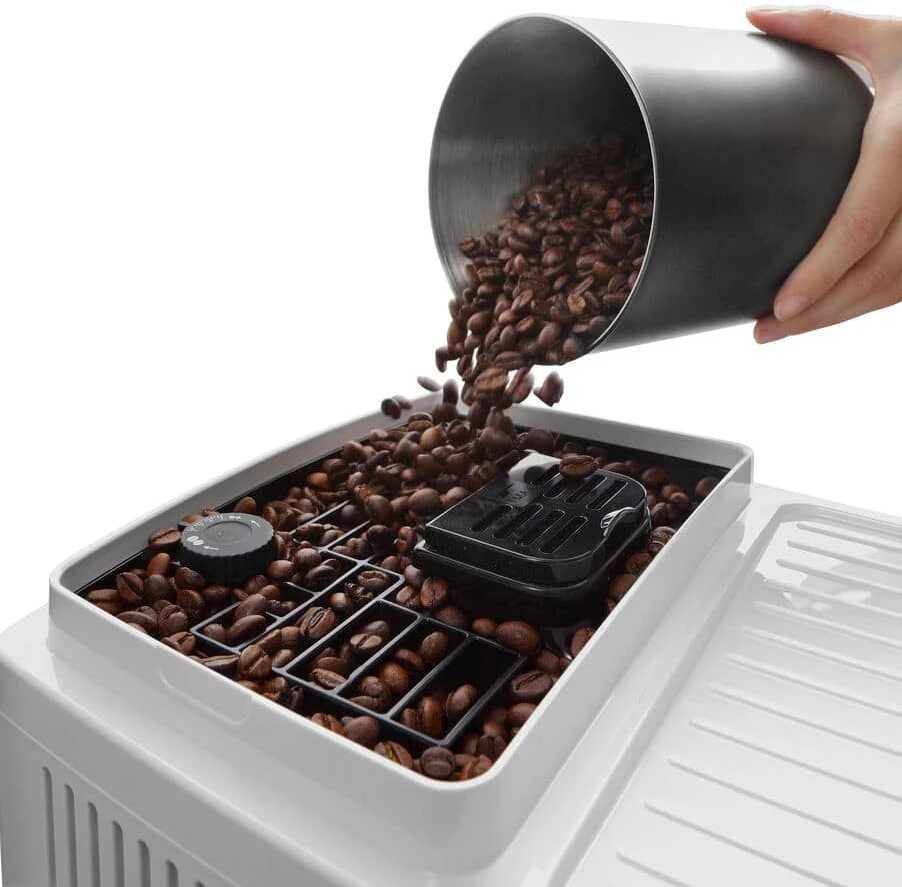 Kavos aparatas Delonghi Magnifica Start automatinis