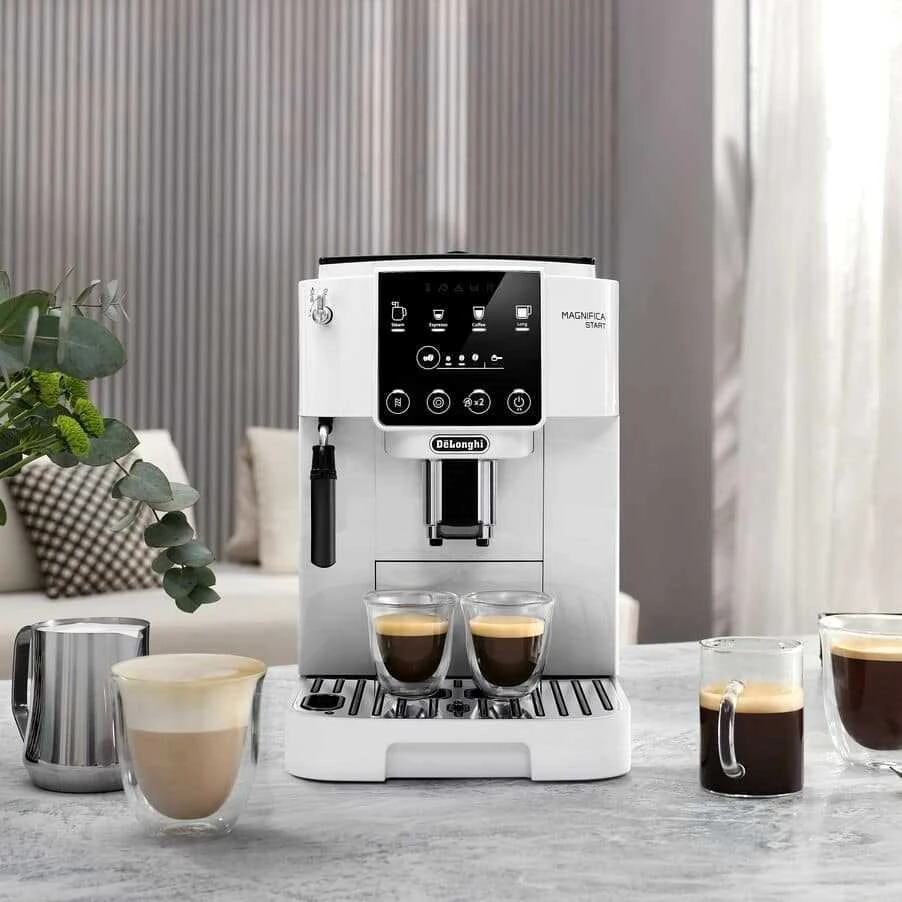 Kavos aparatas Delonghi Magnifica Start automatinis