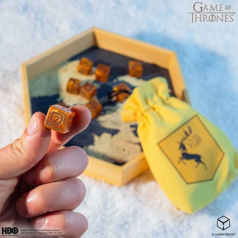 Sostų karai: Baratheon 10x D6 kauliukai – geltoni, licencijuoti, Q-Workshop