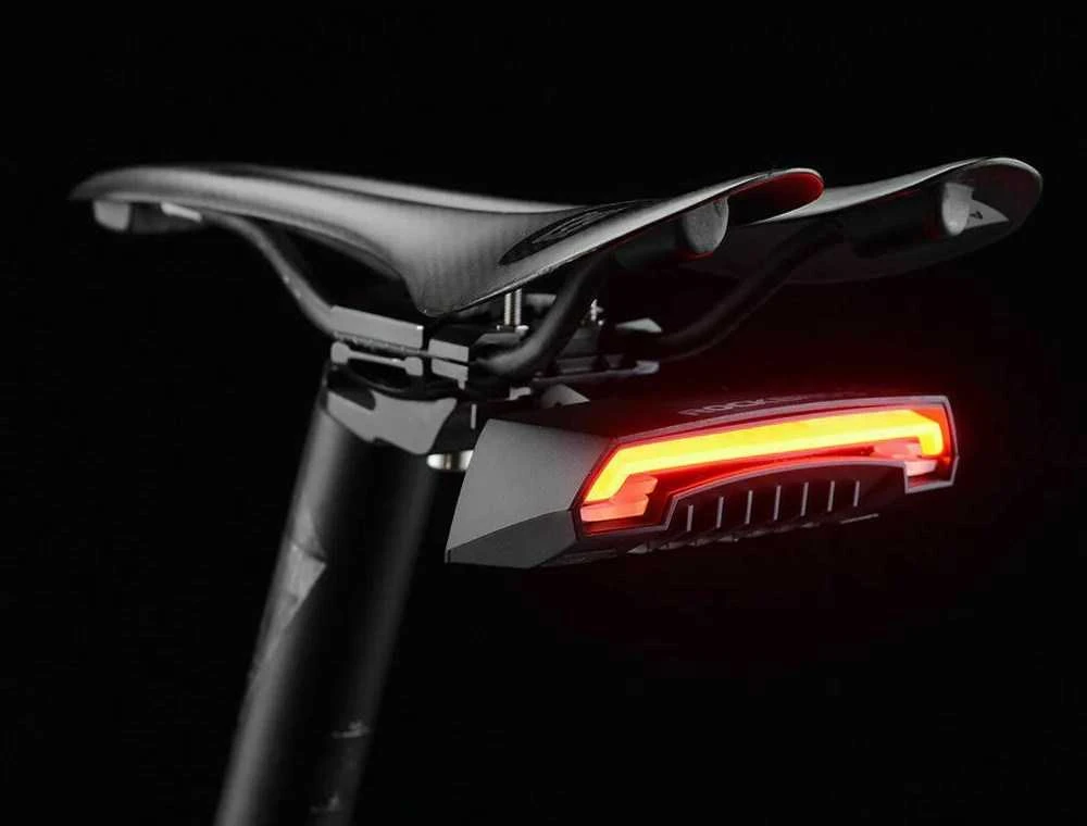 Rockbros LKWD-R1 Rear Bike Light with lazerinis and Remote Control + Micro USB – USB-A Cable – juodos spalvos