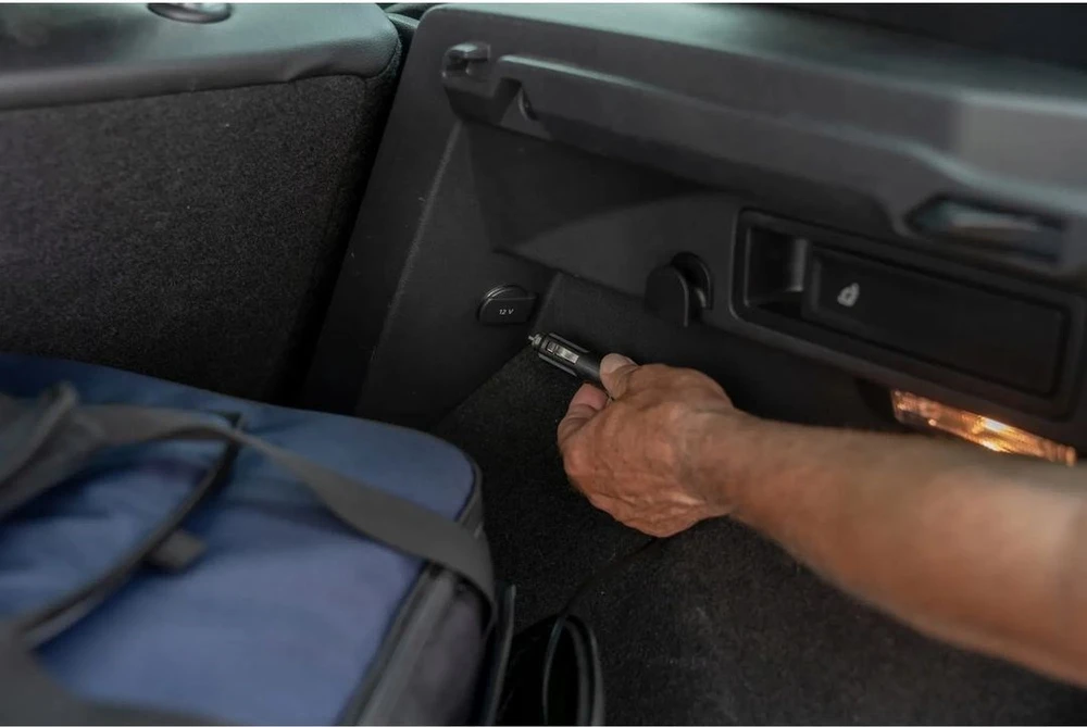 Cartrend automobilinė šaldomasis krepšys, 16 l talpa, 12 V, 1,5 m kabelis, reguliuojamas dirželis