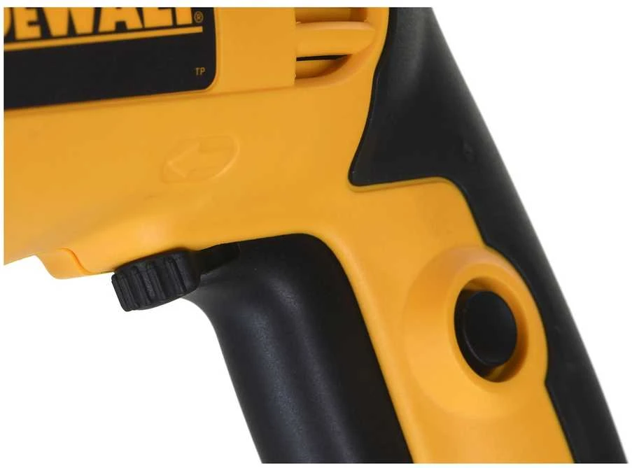 Gręžtuvas smūginis 650W 13mm D21710 DEWALT