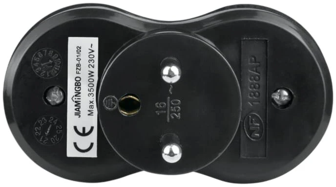 Elektros skirstytuvas - 2 lizdai su įžeminimu - juodas - DPM P902B