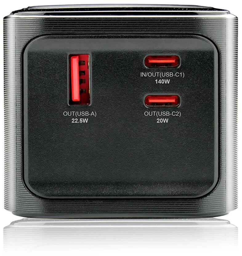„everactive“ išorinė baterija 27 000 mAh, 1x USB, 2x USB-C, 162,5 W, QC4+, žibintuvėlis, LCD ekranas, juodas