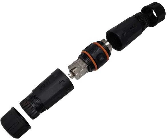 RJ45 CAT6A jungtis išardytais komponentais