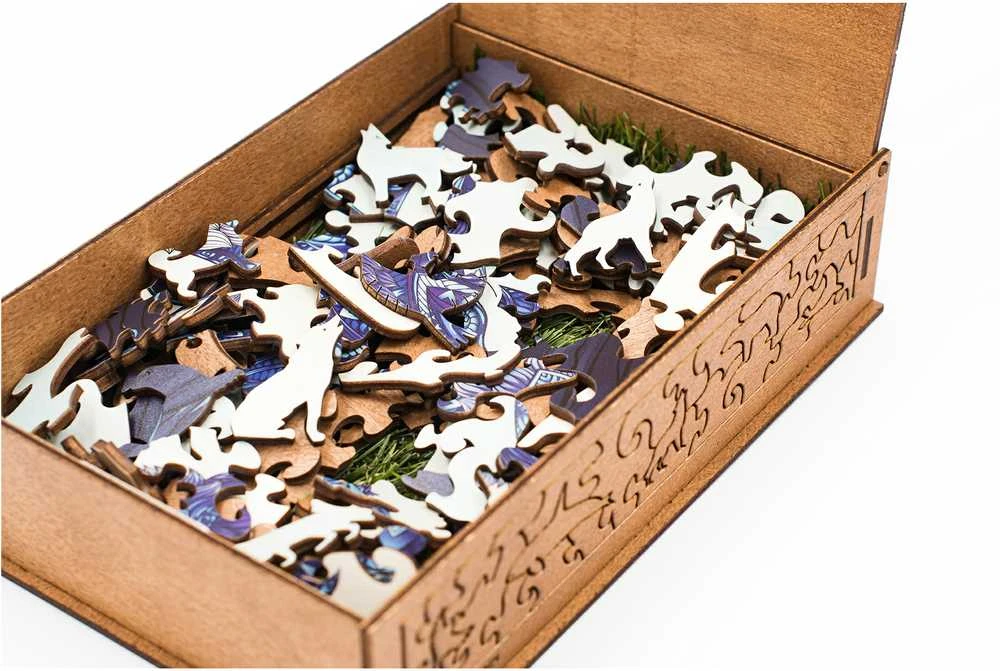 Fantasy Puzzles Amarok Dėlionė Iš Medžio XL Dydis (600 detalių)