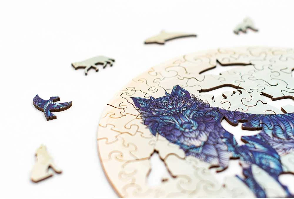 Fantasy Puzzles Amarok Dėlionė Iš Medžio XL Dydis (600 detalių)