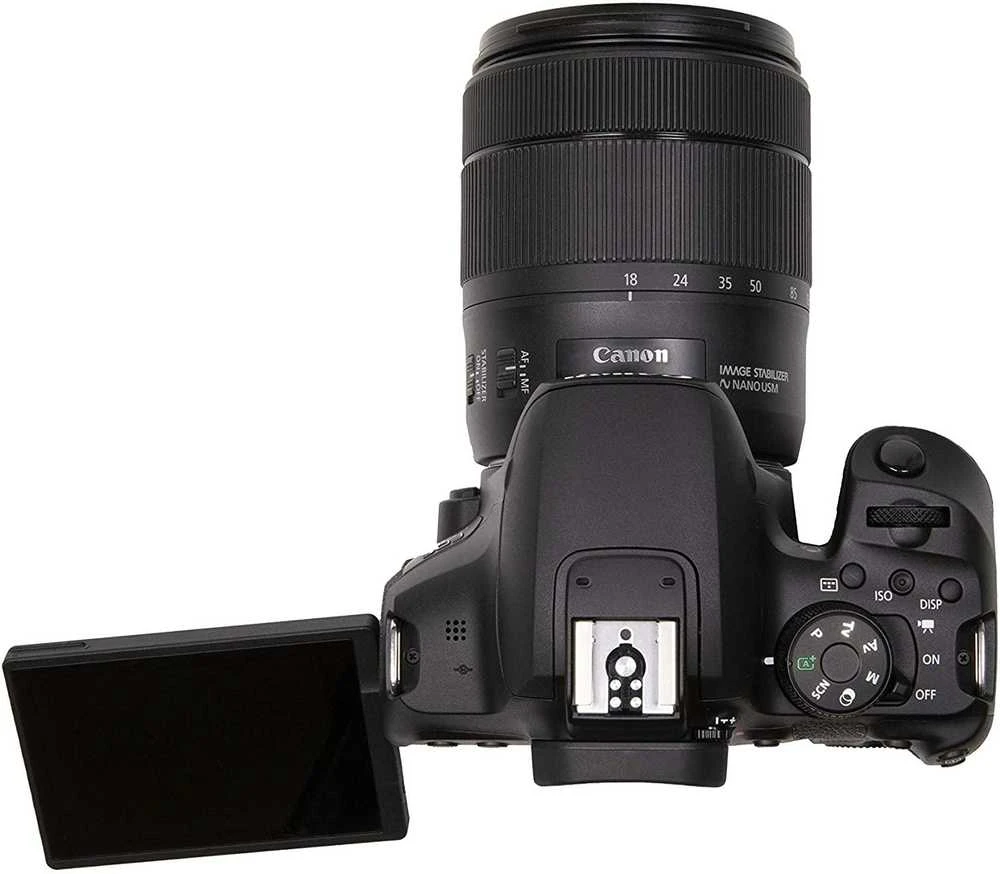 Canon EOS 850D 18-135mm IS USM