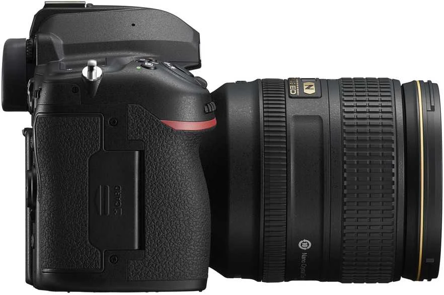 Nikon D780 24–120 mm f/4 VR