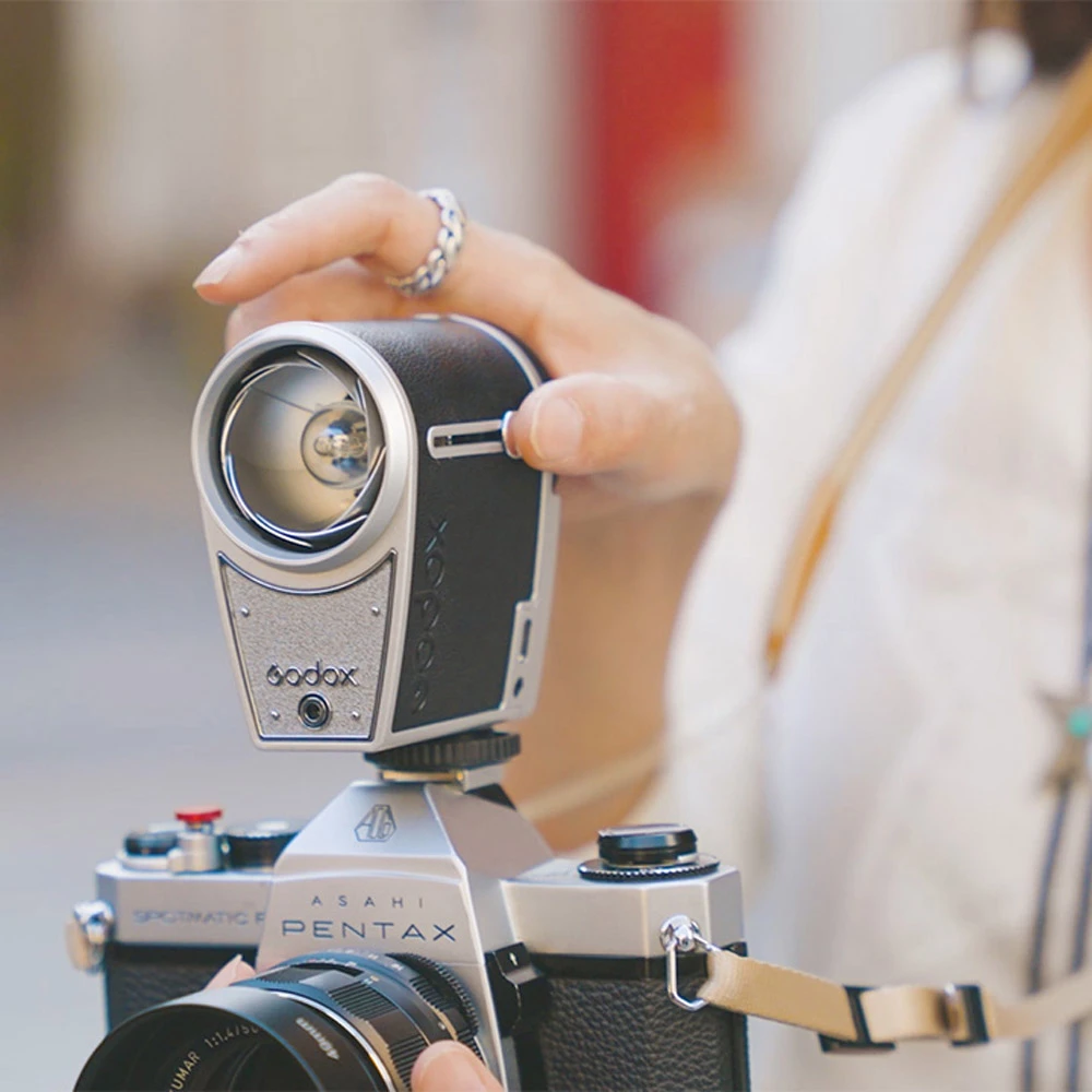 Fotoaparato blykstė - Godox Retro Lux Cadet Flash (rankinis/automatinis, įkraunama baterija)