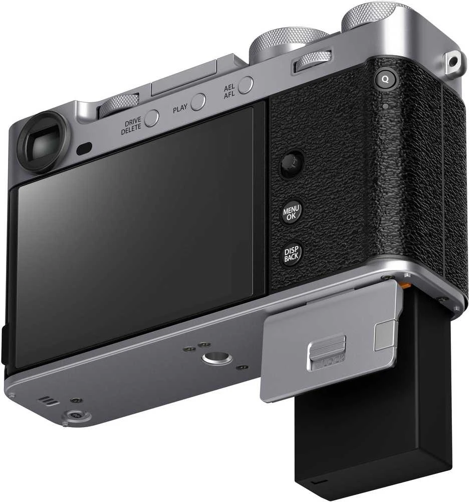 Fujifilm X-E5 Body Sidabrinis