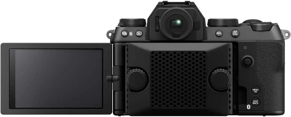 FUJIFILM X-S20 + FUJINON XC 15-45mm F3.5-5.6 OIS PZ (Juodas)