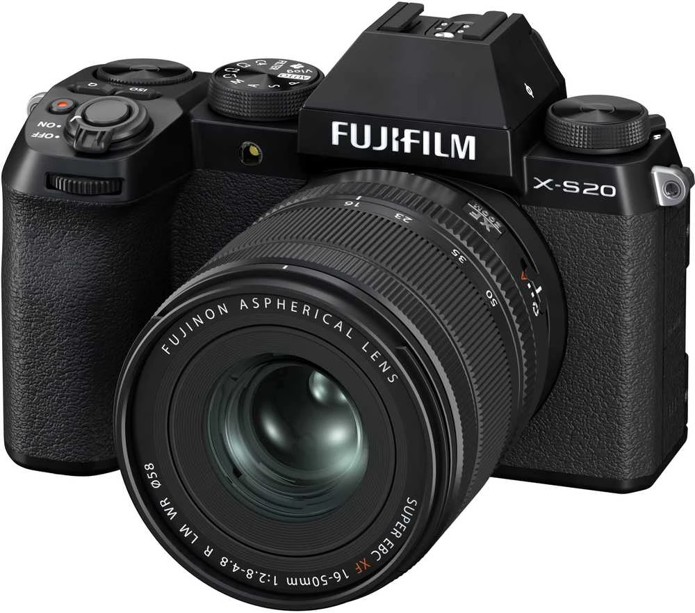 FUJIFILM X-S20 + FUJINON XF 16-50mm F2.8-4.8 R LM WR (Juodas)