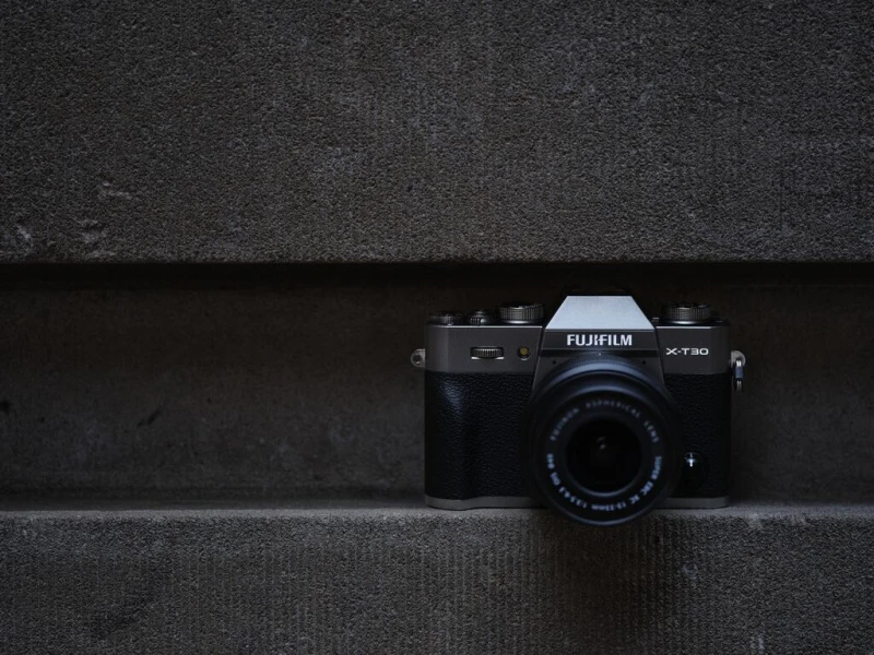 FUJIFILM X-T30 III + FUJINON XC 13-33mm F3.5-6.3 OIS (Sidabrinis)