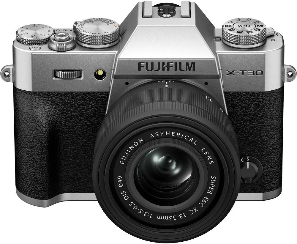 FUJIFILM X-T30 III + FUJINON XC 13-33mm F3.5-6.3 OIS (Sidabrinis)