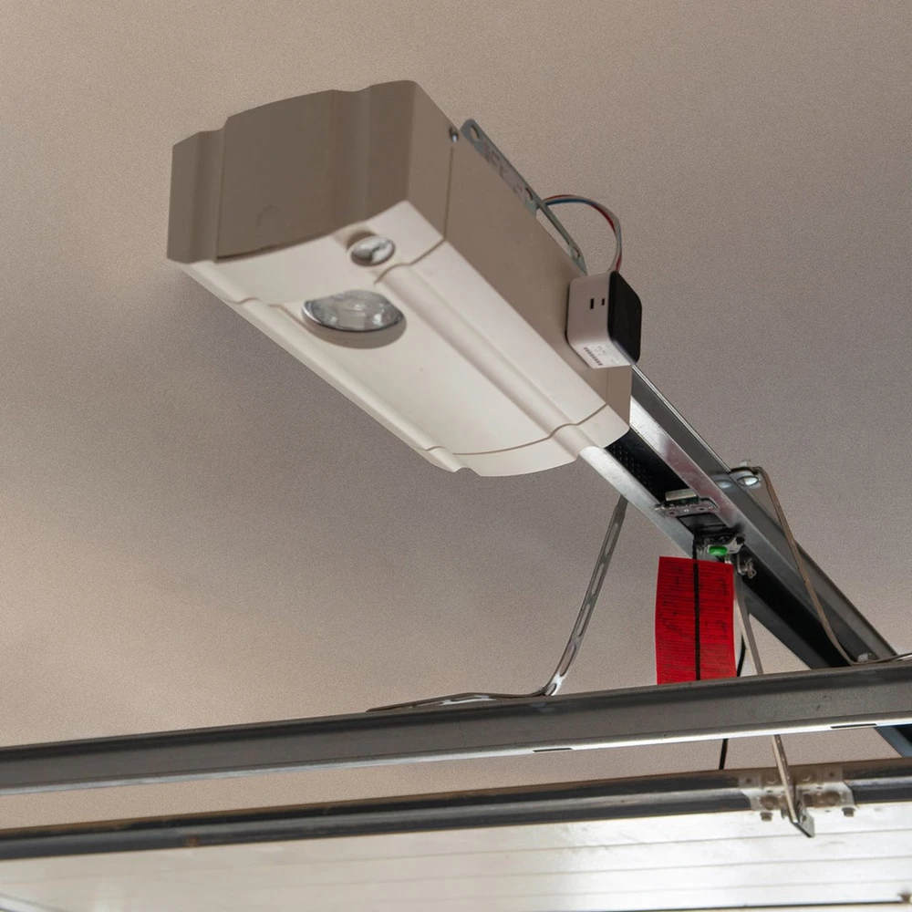 „Yale Smart Opener“ garažo vartų atidarytuvo priedas
