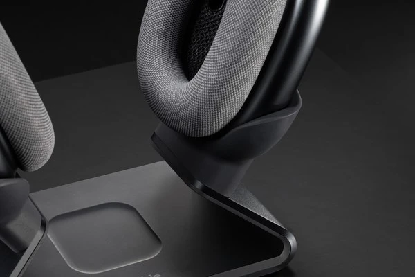Zagg Carruzzo mophie 401316655 mobiliojo įrenginio kroviklis Laisvų rankų įranga Juoda USB Belaidis įkrovimas Vidaus