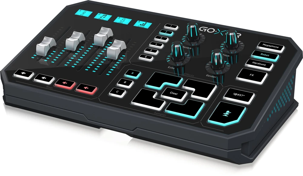 TC Helicon GO XLR – maišytuvas ir sempleris transliacijoms