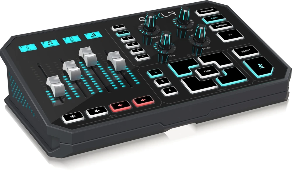 TC Helicon GO XLR – maišytuvas ir sempleris transliacijoms
