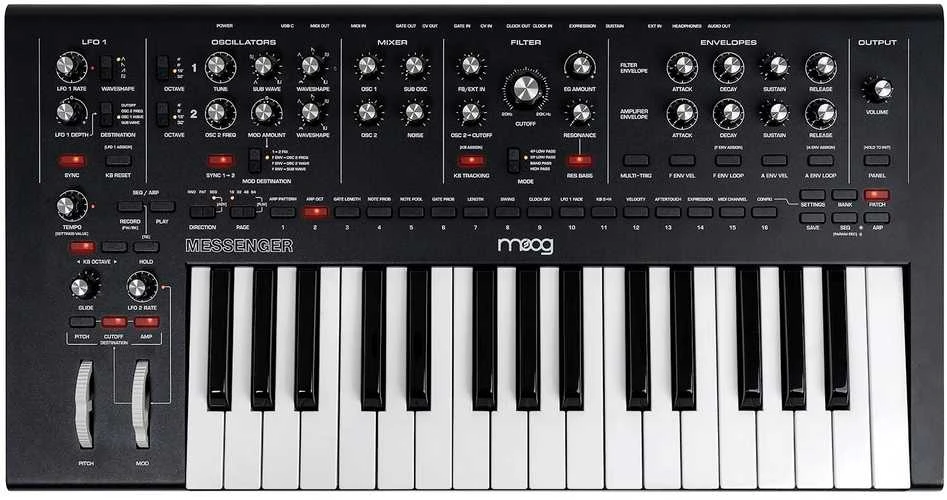 MOOG Messenger – monofoninis analoginis klaviatūros sintezatorius