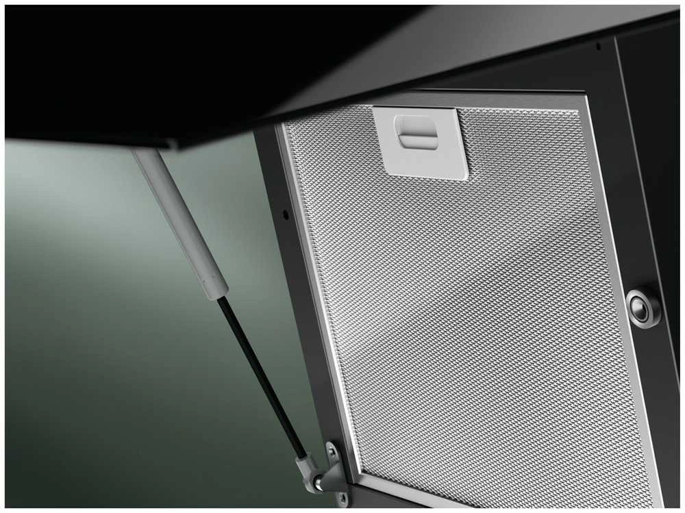 Juodos spalvos 60 cm pločio prie sienos montuojamas gartraukis Electrolux LFV626K