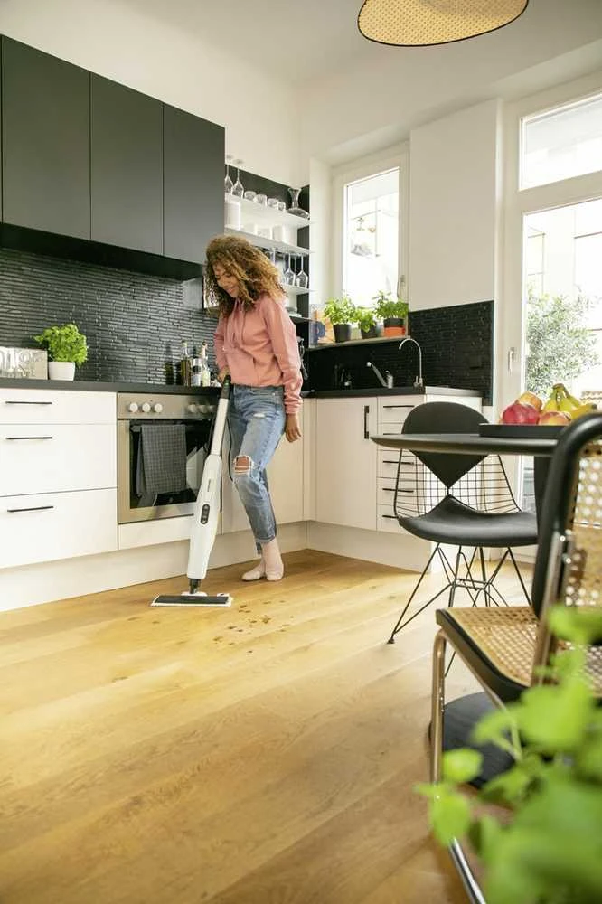 Vertikalus garų valymo įrenginys Kärcher SC 3 Upright (1.513-530.0)