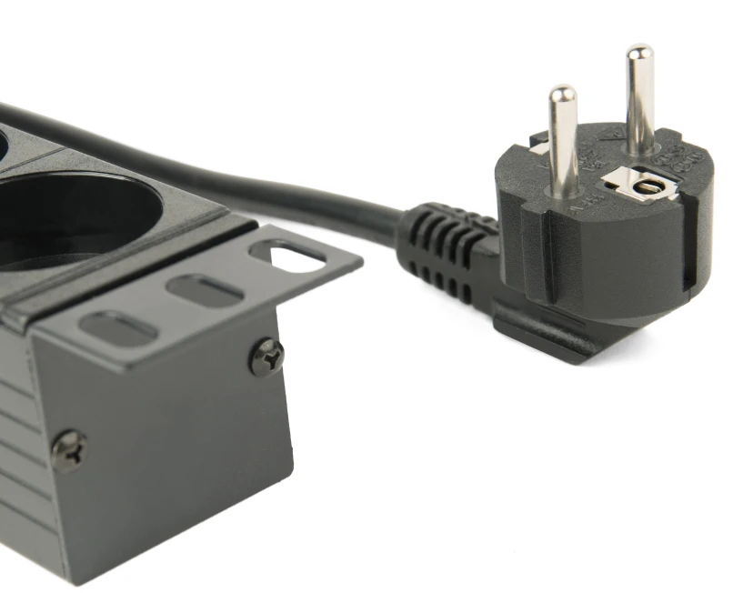 GEMBIRD PDU 8x Schuko 1U 16A 3m
