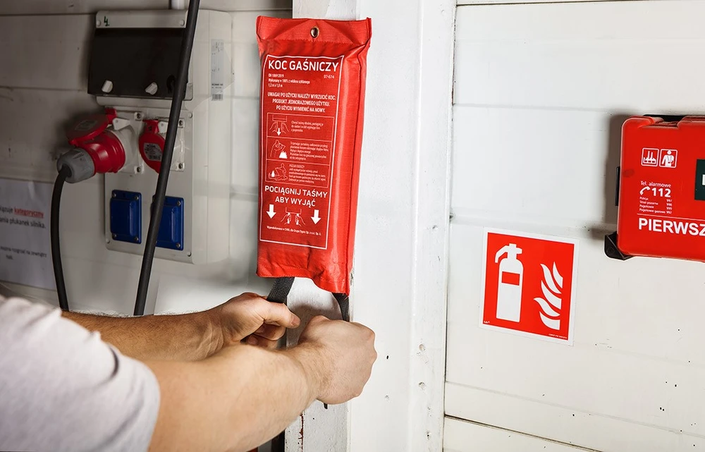 Neo Tools Koc Stiklinė gaisrinė antklodė 1,2 x 1,8 m