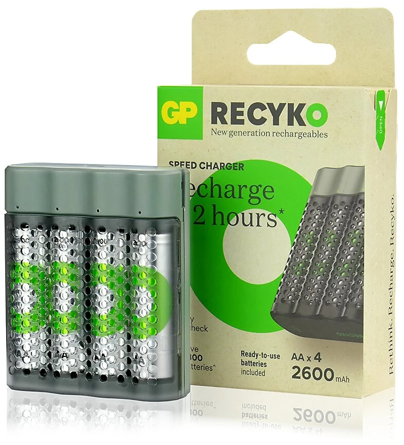 Įkroviklis GP M452 + 4 x R6 2600