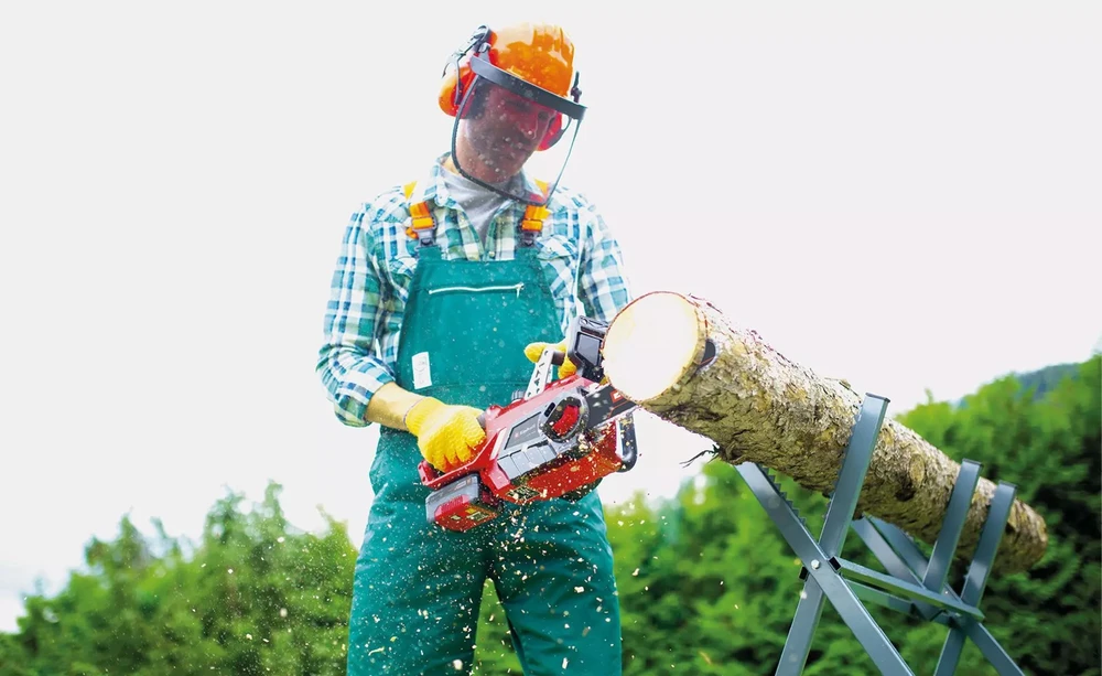 Akumuliatorinis grandininis pjūklas Einhell GE-LC 18 Li Kit (1x3,0 Ah)
