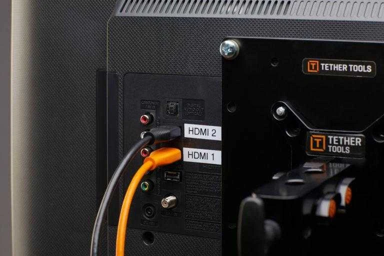 Tether Tools HDMI kabeliai jungtyse