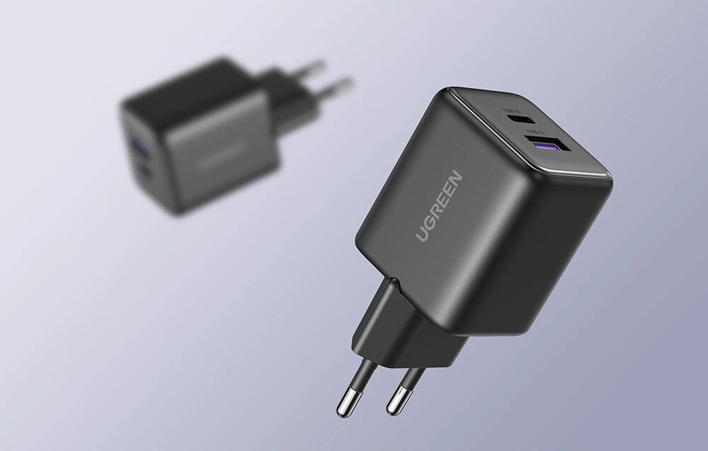 Įkroviklis jungiama į tinklą Ugreen X516 USB + USB-C, GaN, 30W (juoda)