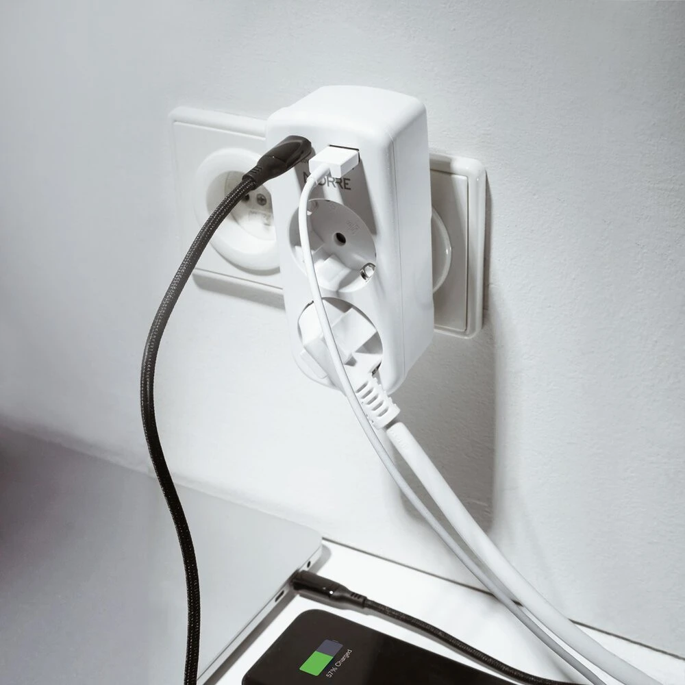 Morre MAITINIMO ADAPTERIS 4-in-1, 2 LIZDAI, USB-C 20W PD, USB-A 18W QC