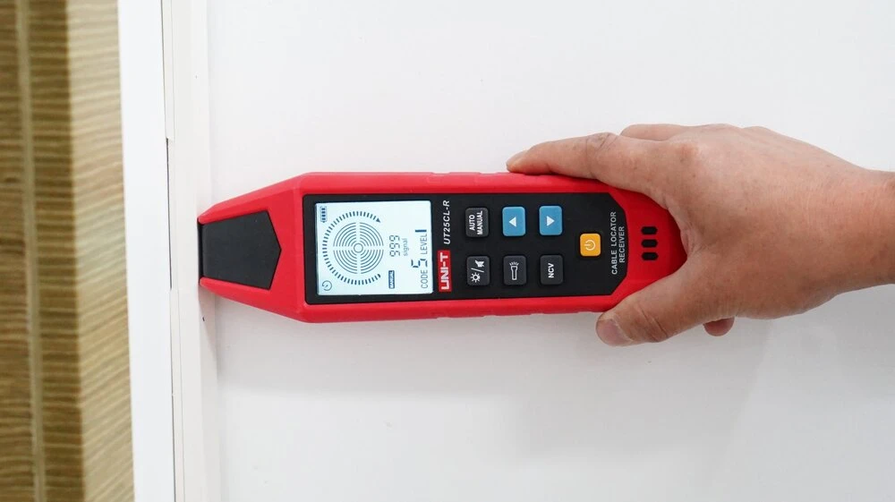 Uni-t Kabelių ieškilis, AC/DC 8~480V, įtampos aptikimo gyllis iki 0.4m, NCV voltage range: 80V ~ 1000V