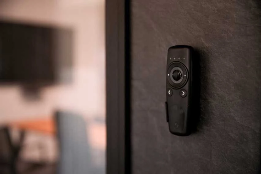 Shelly BLU Remote Control ZB, Bluetooth + Zigbee nuotolinio valdymo pultas, juodas