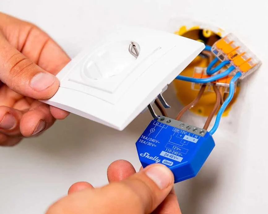 2 „Shelly 1 Gen4 Zigbee“ / „Matter“ valdiklių rinkinys
