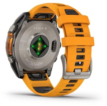 Išmanusis laikrodis Garmin Fenix 8 - 47 mm, AMOLED Sapphire, Titanas su oranžiniu / grafito spalvos silikoniniu dirželiu