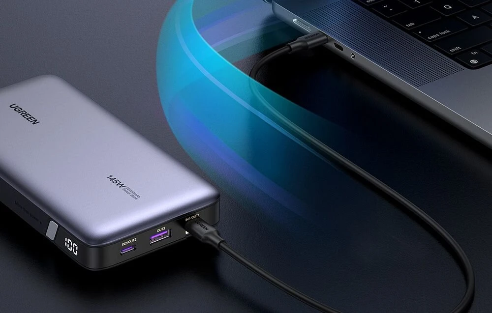 Nešiojamas įkroviklis UGREEN Powerbank 145W nešiojamajam kompiuteriui - 3 jungtys / 25000mAh