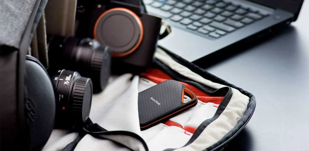 Išorinis kietasis diskas SanDisk Extreme PRO 2TB SSD, Juodos/Oranžinės spalvos
