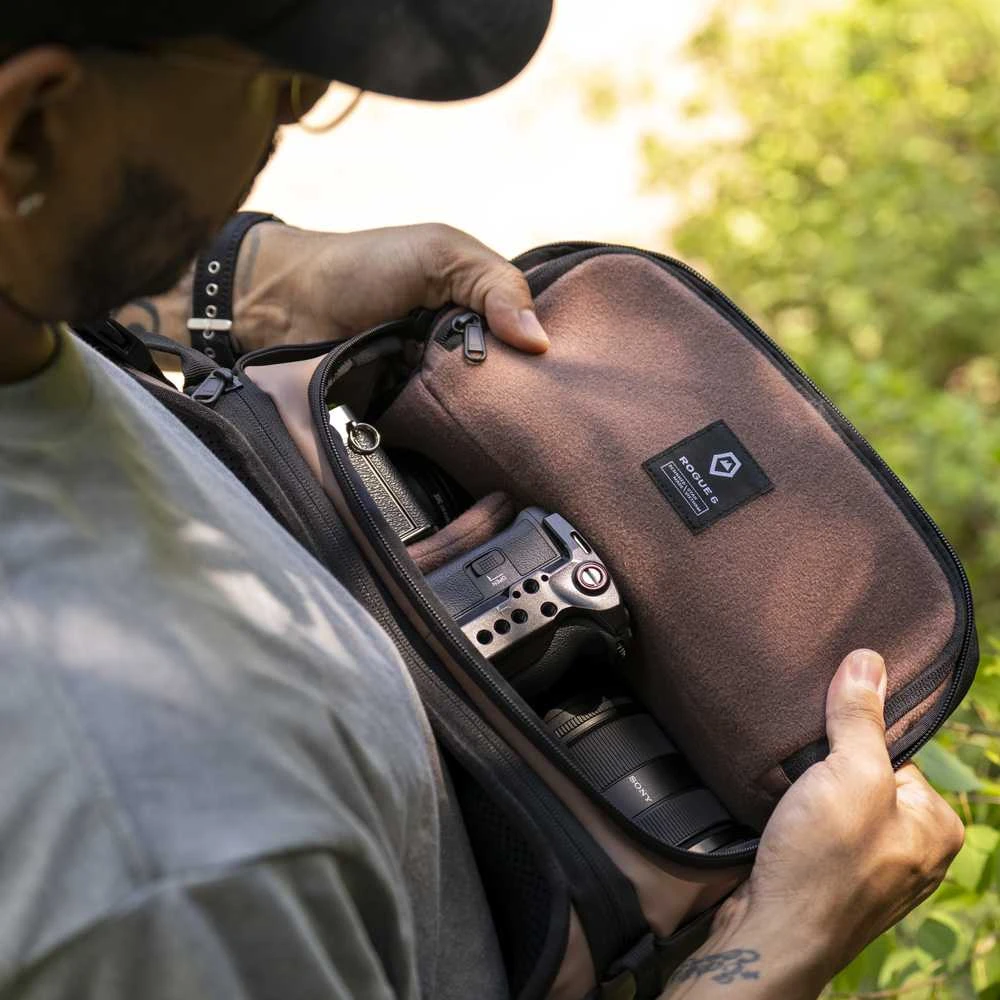 Kameros krepšys - WANDRD ROGUE Sling 6L Krepšys, Raudona