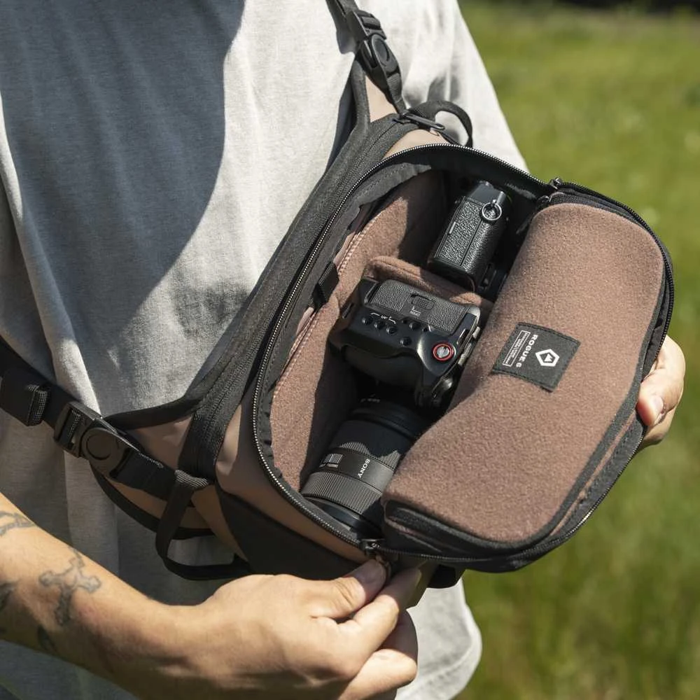 Kameros krepšys - WANDRD ROGUE Sling 6L Krepšys, rusvai gelsvas