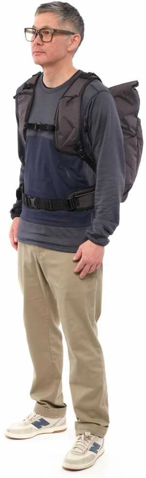 Kameros kuprinė - Shimoda Side Lite 22 kuprinė (Shimoda, 22L, pritaikomi skyriai, juoda)