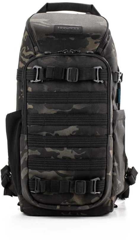 Kameros kuprinė - Tenba Axis v2 16L MultiCam Juodas