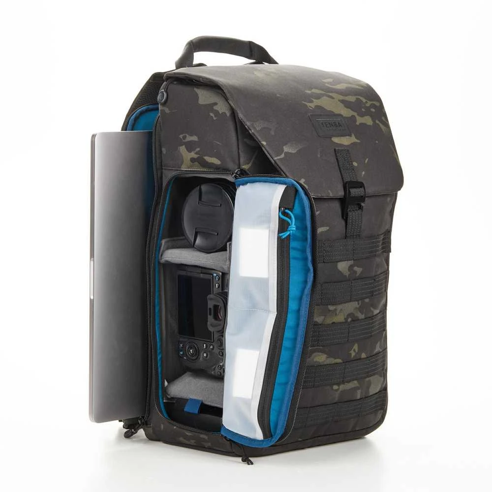 Kameros kuprinė - Tenba Axis v2 20L, talpina 1-2 kameras, 5-7 objektyvus, MultiCam Juodas