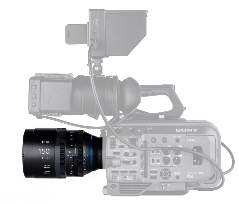 Kameros objektyvas - Irix Cine 150 mm T3.0 teleobjektyvas su PL jungtimi