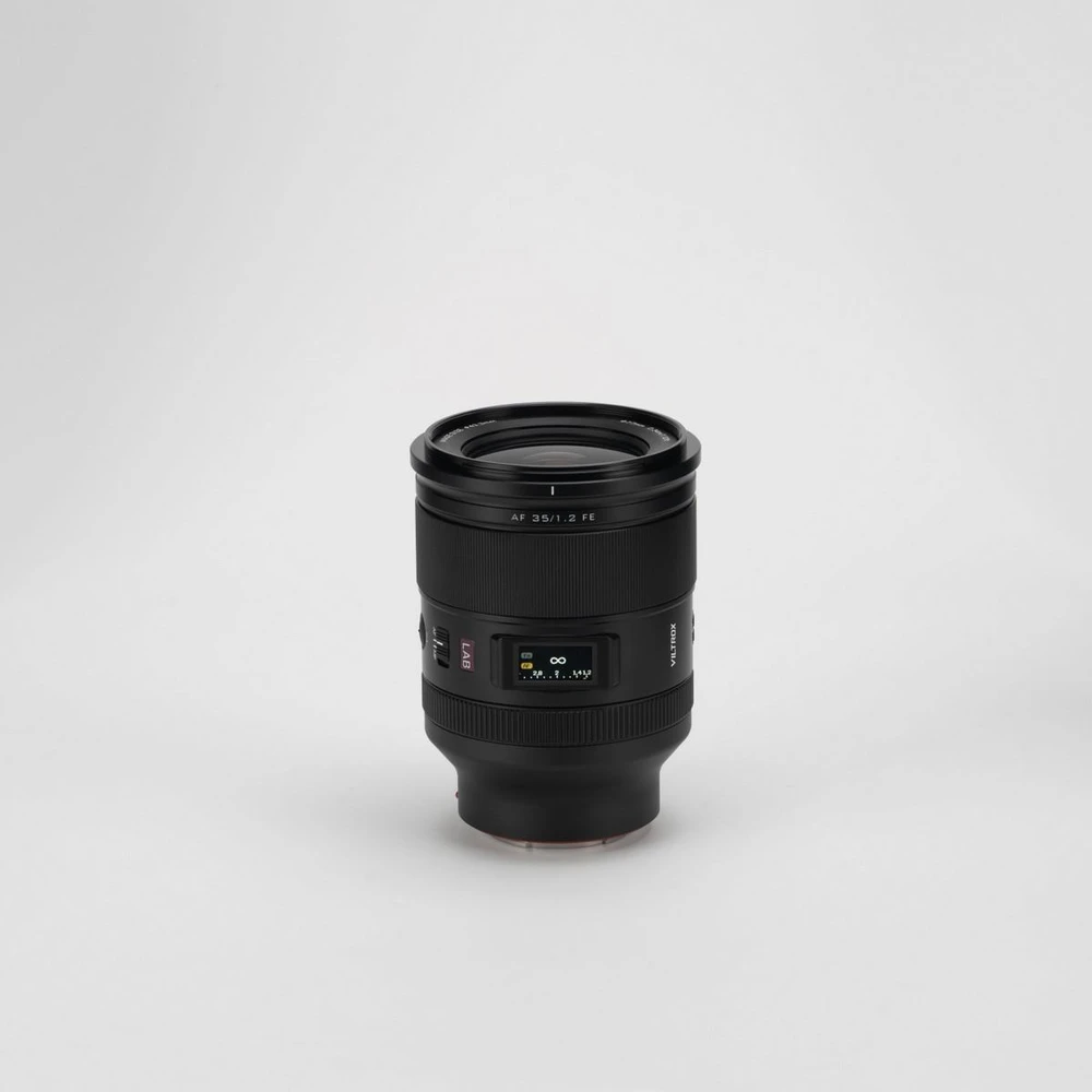 „Viltrox AF 35mm f1.2 LAB“ objektyvas – „Sony E / FE“