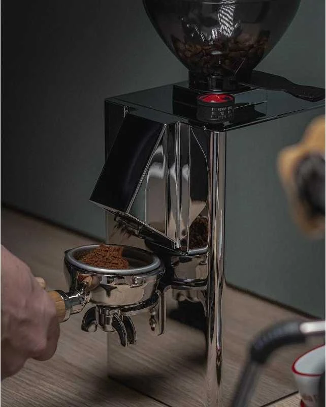 Kavamalė Kavos Malūnas - La Pavoni Nuovo Kube Mill 150g Plieninis Malūnas 310W 5.4kg Chromas