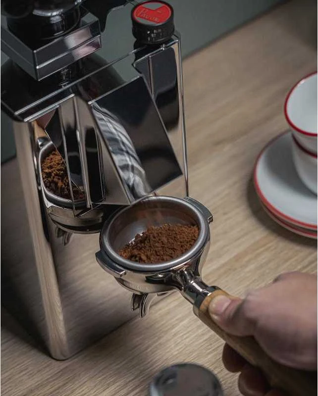 Kavamalė Kavos Malūnas - La Pavoni Nuovo Kube Mill 150g Plieninis Malūnas 310W 5.4kg Chromas