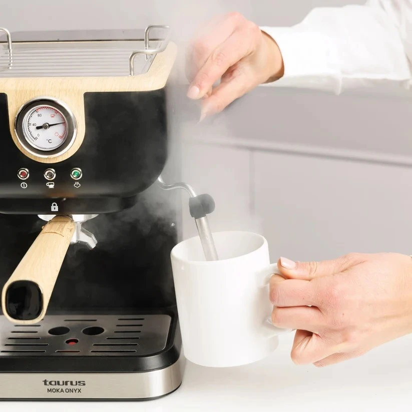 Taurus Onyx Moka 1050 W 20 bar medinis stūmoklinis espreso aparatas