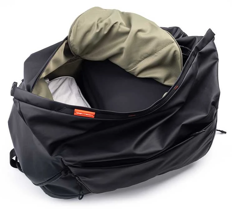 Kelioninė kuprinė - PGYTECH OneMo 35L, keli nešimo režimai, alyvuogių žalia